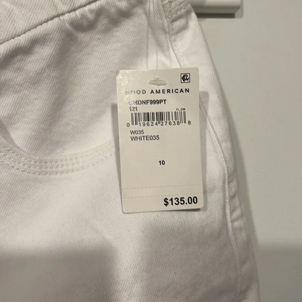 Good American White Distressed Denim - Picture 4 of 4